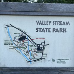Valley Stream Village Barrett Park