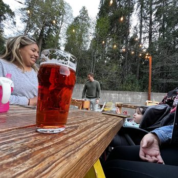 Lake Arrowhead Brewing - Breweries Near Me - Lake Arrowhead, California