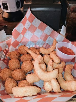 Sachse Ice House by null