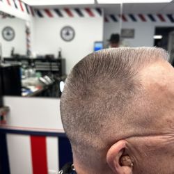 Murph’s Barbershop - Flat top
