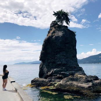 Siwash Rock - Landmarks & Historical Buildings Near Me - Vancouver, British Columbia