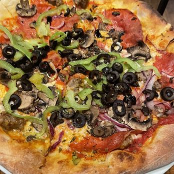 California Pizza Kitchen - Pizza Near Me - Brea, California