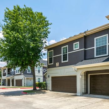 The Dominion - Apartments Near Me - Conroe, Texas The Dominion - Apartments Near Me - Conroe, Texas