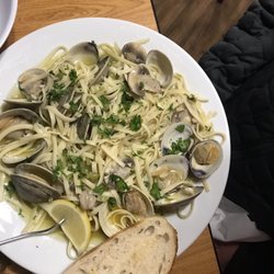 Hammered Steel Tavern - Clams/ pasta