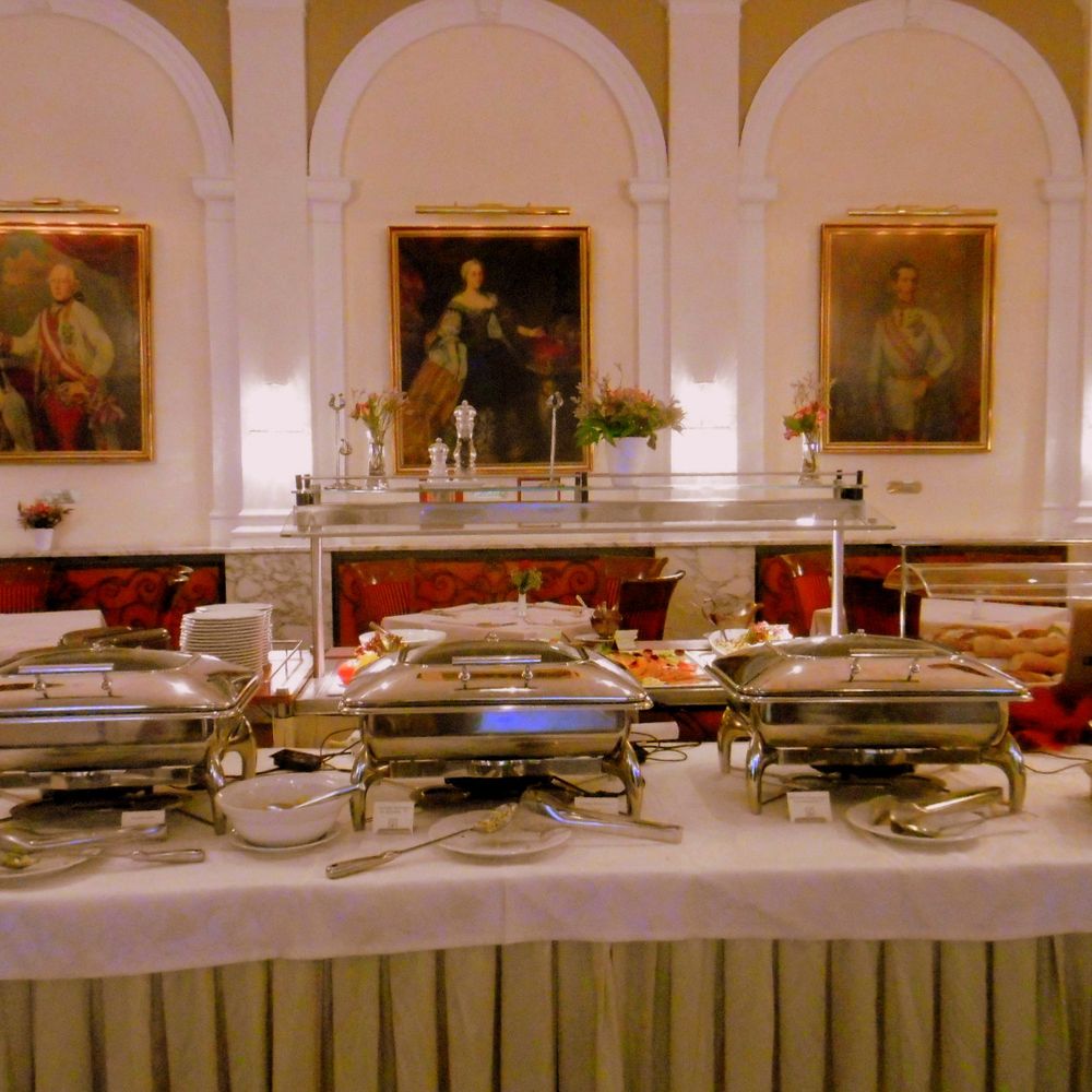 Hotel Stefanie - The lunch buffet - Hotels Near Me - Vienna, 9