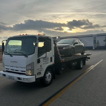 Universal Towing - Towing Near Me - Fontana, California