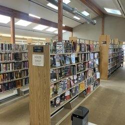 Mendocino County Library - Fort Bragg Branch - Inside