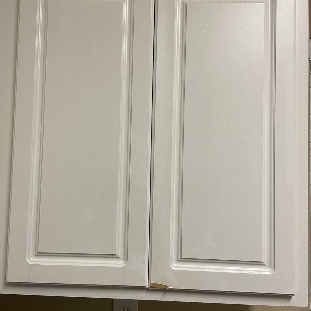 AMH - Peeling cabinets - Property Management Near Me - Norcross, Georgia