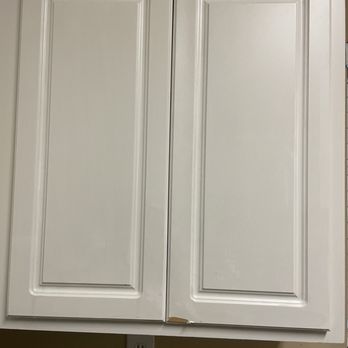 AMH - Peeling cabinets - Property Management Near Me - Norcross, Georgia