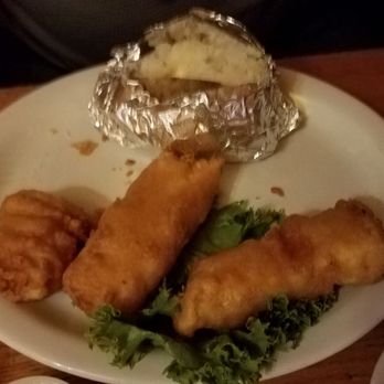 Garrett's Place - 3 pcs Cod dinner. Yummy - Breakfast & Brunch Near Me - Houghton Lake, Michigan
