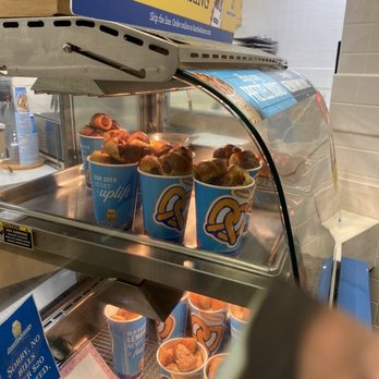 Auntie Anne's - Lots of pretzels for sale, even though they weren't taking any more orders. - Pretzels Near Me - Chicago, Illinois