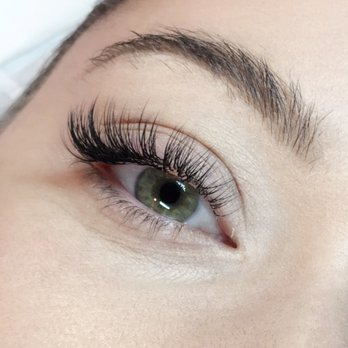Posh Lash - Hybrid set - Eyelash Service Near Me - Vancouver, British Columbia Posh Lash - Hybrid set - Eyelash Service Near Me - Vancouver, British Columbia