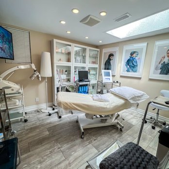 Wilderman Medical Clinic - Pain Management Near Me - Thornhill, Ontario Wilderman Medical Clinic - Pain Management Near Me - Thornhill, Ontario