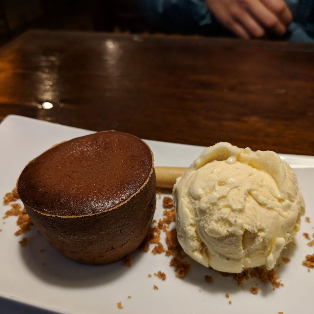 Casa Angela - Tapas Bars Near Me - Barcelona, B