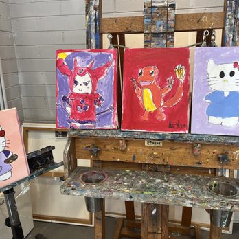 Calico Canvas - Art Classes Near Me - Woodland Hills, California Calico Canvas - Art Classes Near Me - Woodland Hills, California