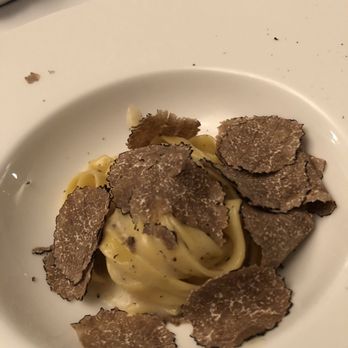 Restaurant Laurin - Egg tagliatelle and black summer truffle - Italian Near Me - Bolzano, BZ Restaurant Laurin - Egg tagliatelle and black summer truffle - Italian Near Me - Bolzano, BZ