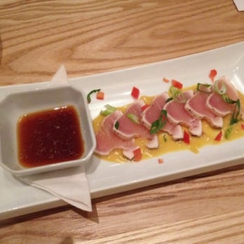 Erling's Variety - Tuna tataki - Tapas/Small Plates Near Me - Ottawa, Ontario