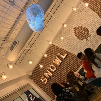 Snowl - Super cute brick wall - Desserts Near Me - Aurora, Colorado Snowl - Super cute brick wall - Desserts Near Me - Aurora, Colorado
