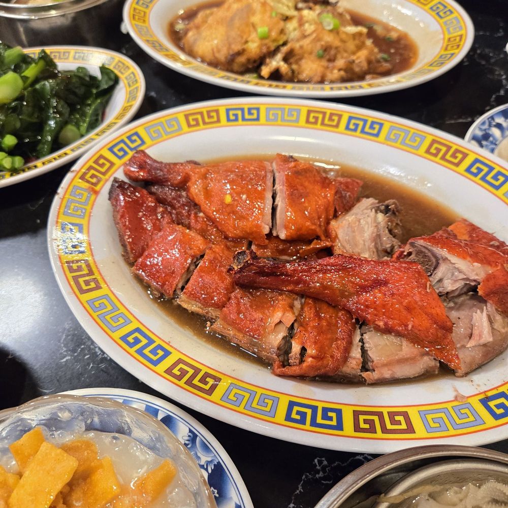 Hong Kong Chinese Restaurant - Dim Sum Near Me - Durham, North Carolina