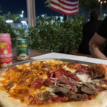 Steve's Pizza - Steve's Special & Spicy Buffalo Pizza - Pizza Near Me - Miami, Florida