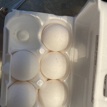 Key Food - Who sells 5 eggs at full price? - Grocery Near Me - Hollywood, Florida