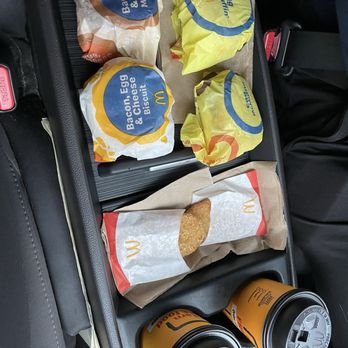 McDonald's - Hash browns, large coffees, egg McMuffins, bacon egg and cheese biscuit, bacon egg and cheese McGriddle - Fast Food Near Me - Warren, Indiana McDonald's - Hash browns, large coffees, egg McMuffins, bacon egg and cheese biscuit, bacon egg and cheese McGriddle - Fast Food Near Me - Warren, Indiana