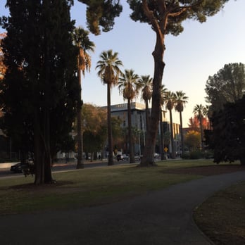 Capitol Park - Palms - Parks Near Me - Sacramento, California