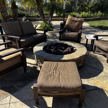 Leucadia Upholstery - Furniture Reupholstery Near Me - Encinitas, California