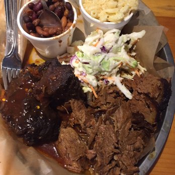 Big Fatty's BBQ - Piggy Sampler Platter with Texas Brisket and Burnt Ends - Barbeque Near Me - White River Junction, Vermont