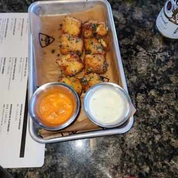 Topgolf - Fried Mac and cheese - Golf Near Me - San Jose, California Topgolf - Fried Mac and cheese - Golf Near Me - San Jose, California