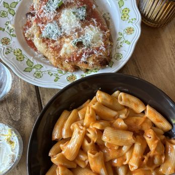 ZZ & SImone’s - Italian Near Me - Athens, Georgia