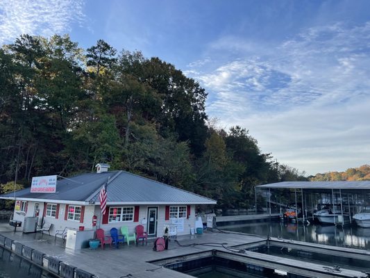 SHADY GROVE HARBOR - Updated December 2025 - 1805 Clift Eldridge