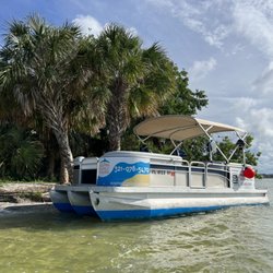 Dolphin Family Tours - Swimming in a Dolphin and Manatee Lagoon