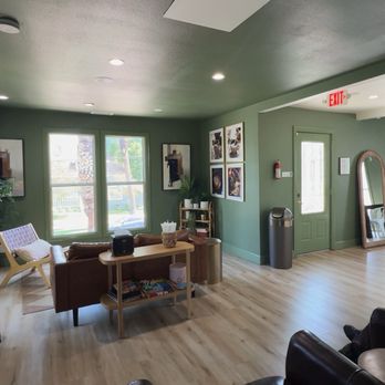Coffeecito House - seating - Coffee & Tea Near Me - Riverside, California