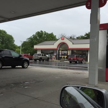 Speedway - a view of a gas station from the side of the road - Gas Stations Near Me - Pennsauken, New Jersey