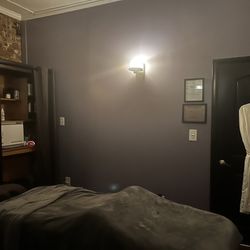 Nicole's House of Beauty - Massage bed