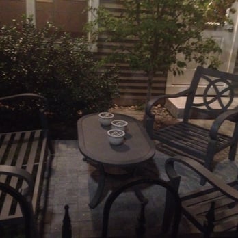 Village Tavern - Cozy outdoor seating for approx 20 - New American Near Me - Kennebunk, Maine Village Tavern - Cozy outdoor seating for approx 20 - New American Near Me - Kennebunk, Maine