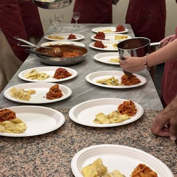Pastamania - Pasta making class - Plating pasta - Cooking Classes Near Me - Florence, FI