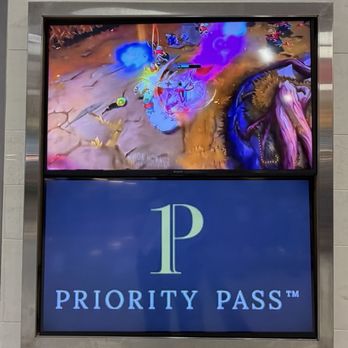 Gameway - Getting snacks and drinks - Airport Lounges Near Me - Houston, Texas Gameway - Getting snacks and drinks - Airport Lounges Near Me - Houston, Texas