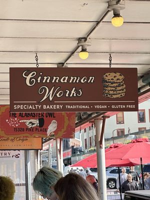 Cinnamon Works by null