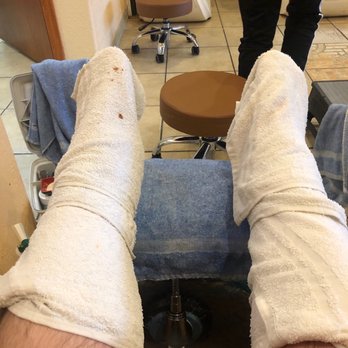 Escape Nails Spa - Stained/dirty towels - Nail Salons Near Me - Plano, Texas Escape Nails Spa - Stained/dirty towels - Nail Salons Near Me - Plano, Texas