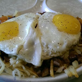 Frankies Restaurant and Catering - The shredded hash brown base was under cooked and needed a golden crisp which would have been better. - Caribbean Near Me - Milwaukee, Wisconsin