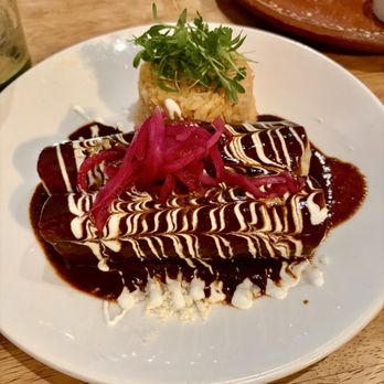 Donaji - Enchiladas de Mole vegetarian - Mexican Near Me - San Francisco, California Donaji - Enchiladas de Mole vegetarian - Mexican Near Me - San Francisco, California