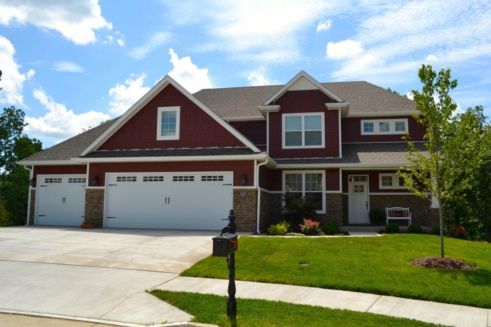 BEACON STREET PROPERTIES Updated October 2024 3810 Buttonwood Dr