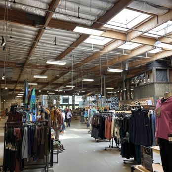 REI - Very spacious and organized inside! - Bikes Near Me - San Jose, California