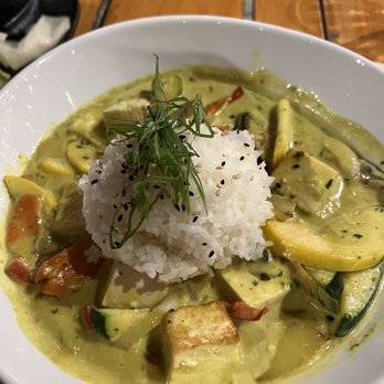 Outrigger Canoe Club - Vegan Thai curry with tofu - Social Clubs Near Me - Honolulu, Hawaii Outrigger Canoe Club - Vegan Thai curry with tofu - Social Clubs Near Me - Honolulu, Hawaii