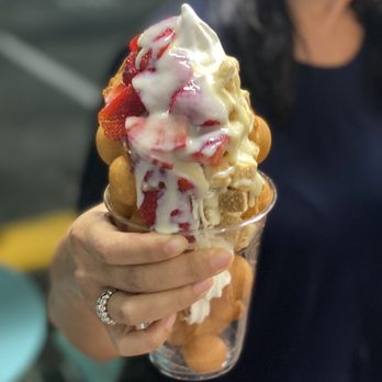 Iceskimo - Strawberry Shorti - Ice Cream & Frozen Yogurt Near Me - San Diego, California Iceskimo - Strawberry Shorti - Ice Cream & Frozen Yogurt Near Me - San Diego, California