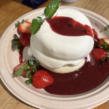 Motto Tea Cafe - Strawberry Shortcake Souffl Pancakes - Desserts Near Me - Pasadena, California