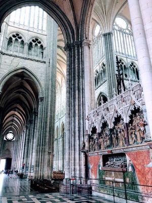 Cathédrale Notre-Dame d'Amiens by null