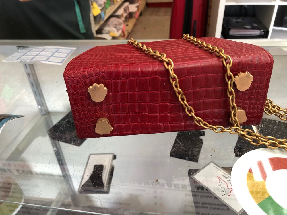 JOSE SHOE REPAIR Updated September 2024 12 Photos & 14 Reviews